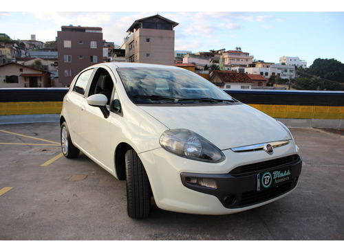 Fiat Punto 1.6 ESSENCE 16V FLEX 4P AUTOMATIZADO