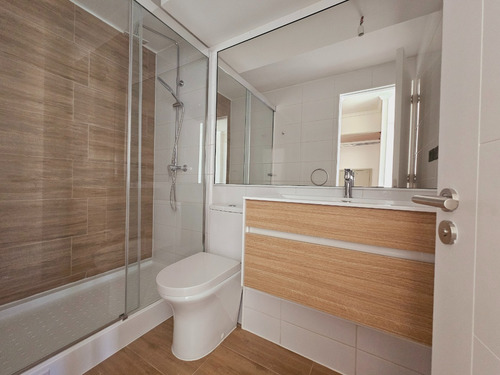 Dpto. En Arriendo Estilo Mariposa En Huechuraba