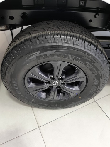 Nissan Frontier X Gear 4x4 At