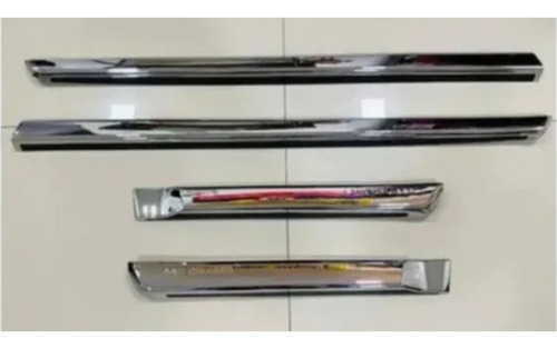 Moldura Platina Puerta Toyota Land Cruiser Lc200 Nuevas