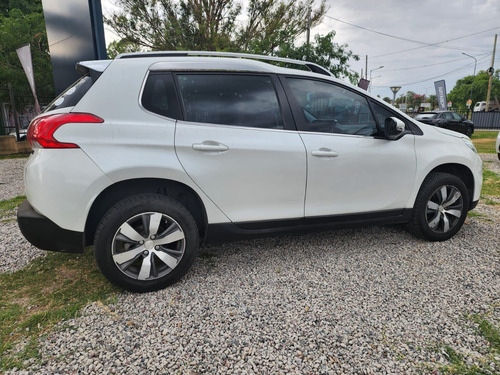 Peugeot 2008 1.6 Feline Tip