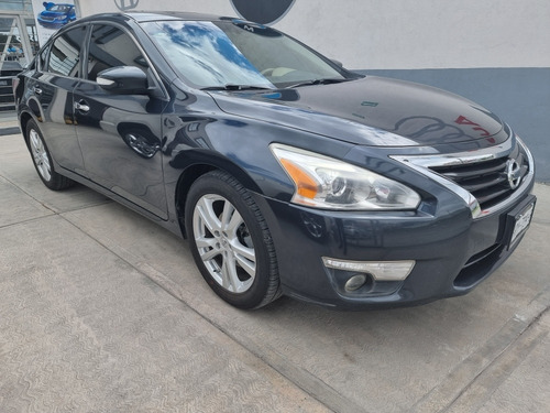 Imagen 2 de 12 de Nissan Altima 2015 3.5 Exclusive Mt