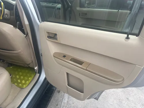 Ford Escape 3.0 Xlt Piel Limited At
