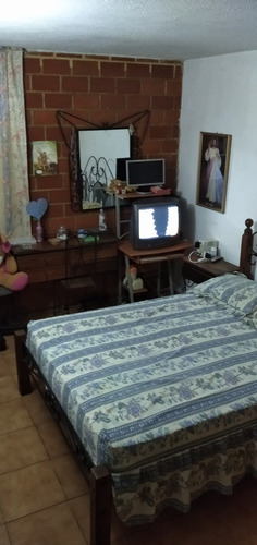 Imagen 9 de 15 de Apartamento En Eiffel, Castillejo