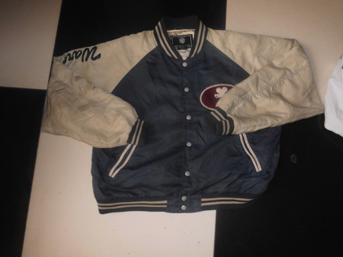 Casaca Warner Talla M Cortaviento Completa 35 Soles