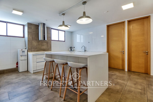 Espectacular Penthouse Con Inmejorable Vista En Ja...