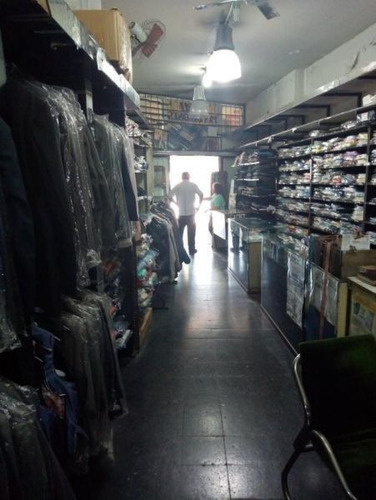 Local En Venta En Balvanera