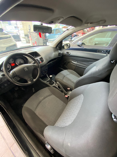 Peugeot 207 1.4 Active 75cv