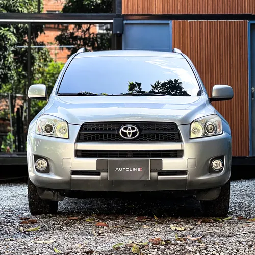 Toyota RAV4 2.4 Life 4x2