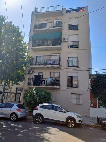 Venta De 2 Ambientes En Coghlan Excelente Zona