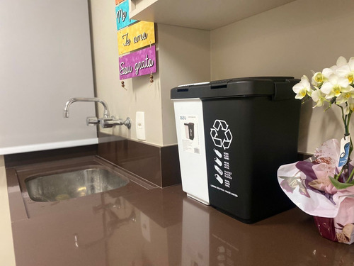 Imagem 4 de 9 de Lixeira Dupla 20 Litros Duo Ou Preta Branca Seletivo Organic