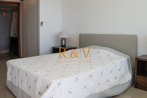 Imagen 10 de 17 de Apartamento En Alquilers Y Alquiler Con La Mejor Vista Al Mar!!!