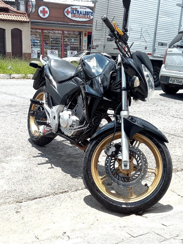 Imagem 2 de 9 de Honda Cb 300 R