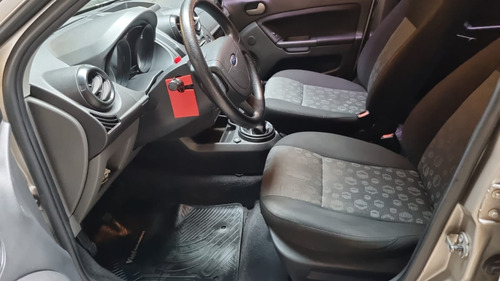 Ford Fiesta 1.6 One Ambiente Plus 98cv