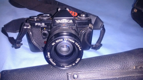 Máquina Fotográfica Yashica Prof.(filme) (troco)