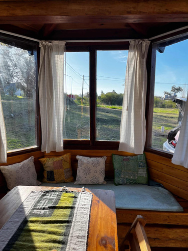 2 Cabañas De Tronco Con Proyecto Turístico Sobre Lote 868 M2 En Colón E . Rios
