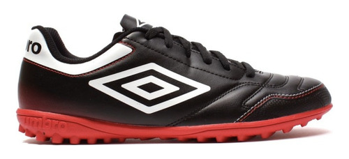 Zapatillas Chimpunes Umbro Negras Classico Vi Tf 