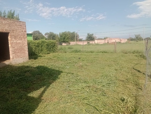 Terreno Con Casa En Contruccion / Pujato Norte