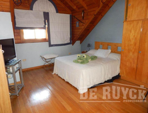 Chalet En Venta En Berazategui Oeste