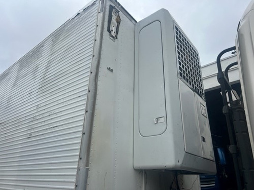 Carreta Bau Frigorifico Frigorifica 3 Eixos Com Pneus