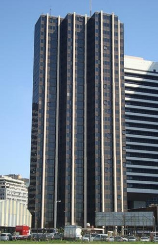 Imagen 2 de 12 de Oficina En Alquiler Lista Para Entrar Con Excelente Vista Panorámica Al Rio