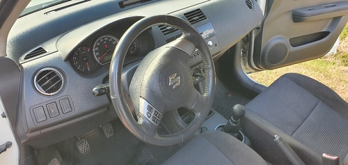 Suzuki Swift 1.5 Nafta Japon