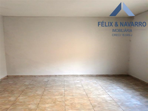 Imagem 6 de 7 de Casa Fundos - 02 Comodos - 802