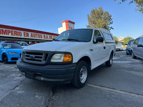 Ford F-150 4.2 Xl V6 Mt 2006