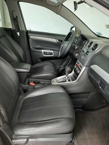Imagen 8 de 15 de Chevrolet Captiva 2011 3.0 B Sport Piel R-17 At