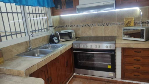 Imagen 2 de 12 de Townhouse En San Diego, La Esmeralda