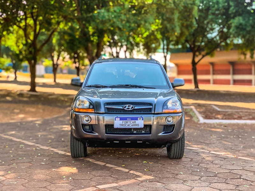 Imagem 2 de 11 de Hyundai Tucson Glsb