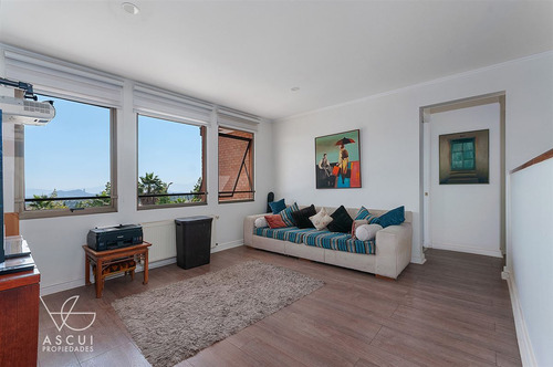 Casa Sn Carlos De Apoquindo,condominio 5 Dorm, 4 Baños, Serv