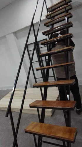 5. Escalera De Hierro Y Madera De 0.60 De Ancho