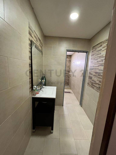 Imagen 15 de 25 de 132 Entre 530 Y 531, Casa Dos Dormitorios Y Piscina, En Venta