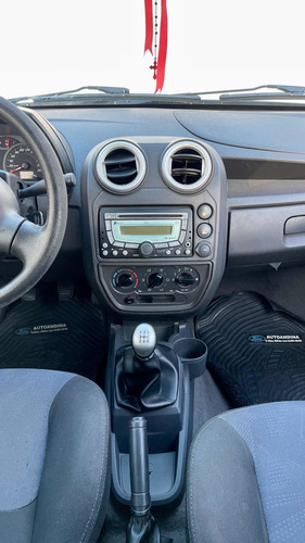 Imagen 15 de 16 de Ford Ka 2012 1.6 Fly Viral 95cv