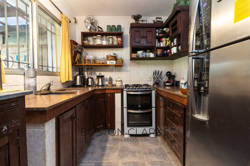Casa En Venta En El Pinar De Tres Dormitorios Con Garage Y Amplio Patio