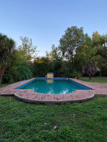 Imagen 14 de 15 de Se Vende Casa Quinta En Barrio El Moro - Marcos Paz.