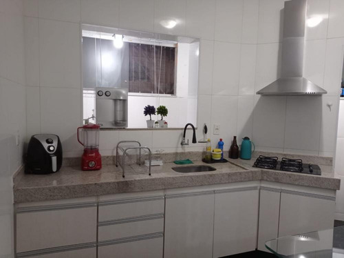 Imagem 7 de 9 de Casa Triplex À Venda, 2 Quartos, 2 Vagas, Planalto - Belo Horizonte/mg - 2514