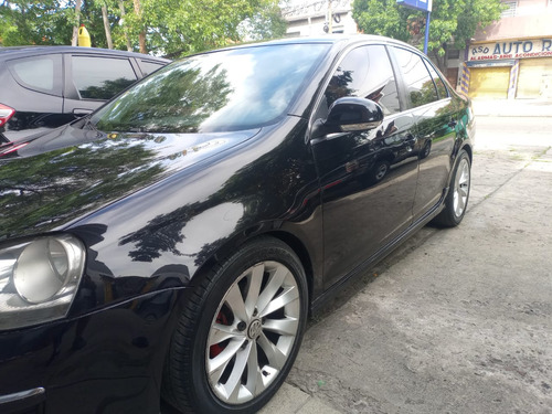 Volkswagen Vento 2.5 Luxury 170cv