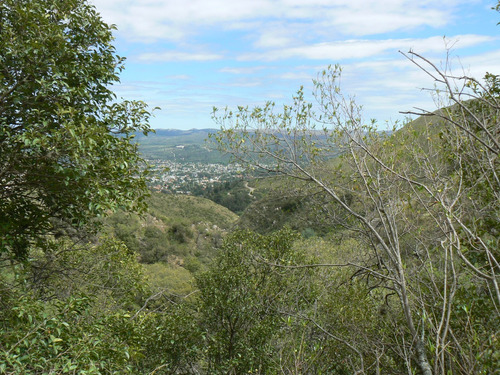 La Falda Lote Con Hermosas Vistas, Escritura Y Servicios.