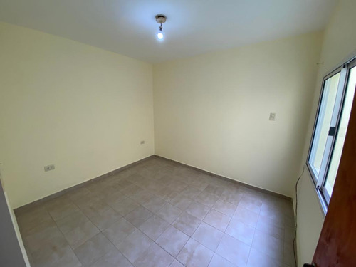 Imagen 19 de 21 de Departamento - Barrio Villa Rosas