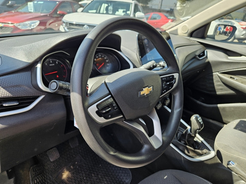 Chevrolet Onix HB LT 1.0