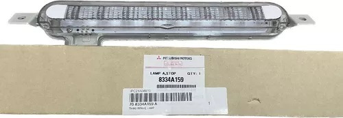 Tercera Luz Freno Mitsubishi L200 2.4 Original 2017 2018