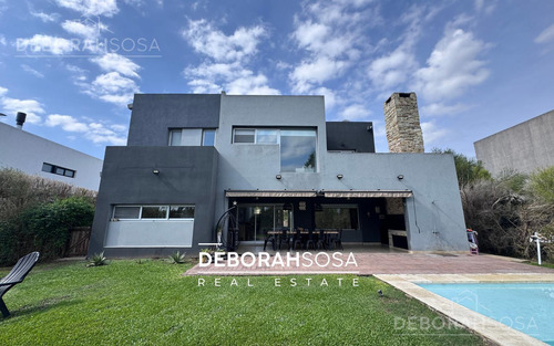 Casa En Venta 6 Ambientes Al Lago Con Pileta Y Muelle - Zona Norte Escobar El Cantón