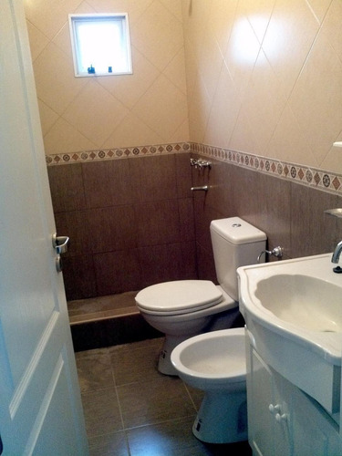 Imagen 7 de 14 de Edificio De Departamentos En Venta, Ideal Inversor, Moron.