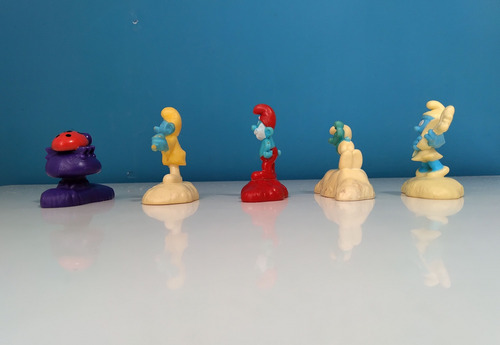 Muñecos Pitufos Con Base X 5 - Coleccion 2017 !!! (Usado)