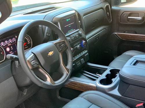 Imagen 10 de 15 de Chevrolet Cheyenne Highcountry 4x4 2020