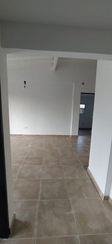 Imagen 14 de 19 de Magnifico Departamento En Venta De 4 Ambientes En Turdera