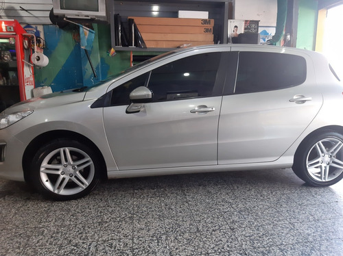 Peugeot 308 1.6 Active 2014