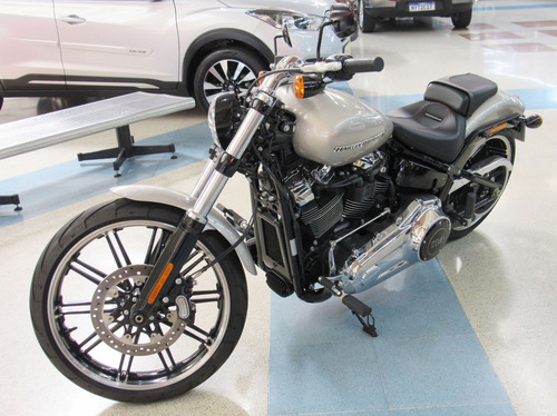 Imagem 1 de 20 de Harley-davidson Softail Breakout 114